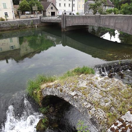 Gite La Petite Ecluse En Bord De Loue Lods Exteriör bild