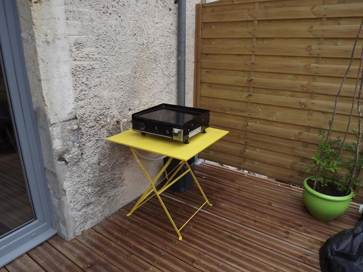 Gite La Petite Ecluse En Bord De Loue Lods Exteriör bild